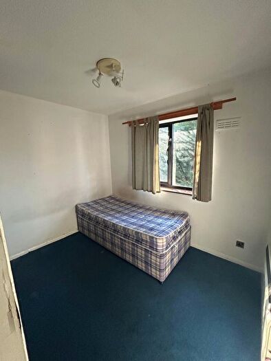 2 Bedroom Flat To Rent In Nightingale Court, Luton, LU3