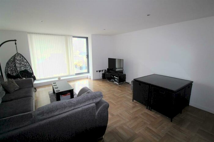 2 Bedroom Apartment To Rent In Neptune Marina, Coprolite Street, Ipswich, IP3