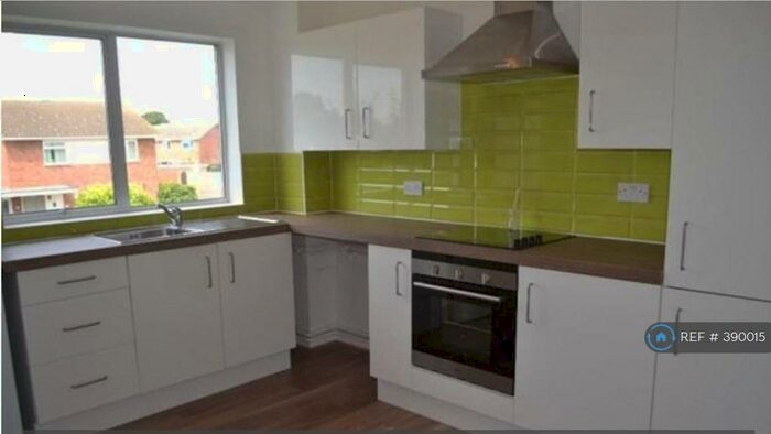 2 Bedroom Flat To Rent In Stoneleigh Court, Peterborough, PE3