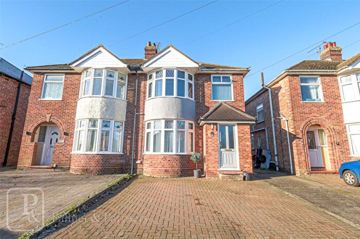 3 Bedroom Semi Detached House To Rent In Pinecroft Road, Ipswich, Suffolk, IP1