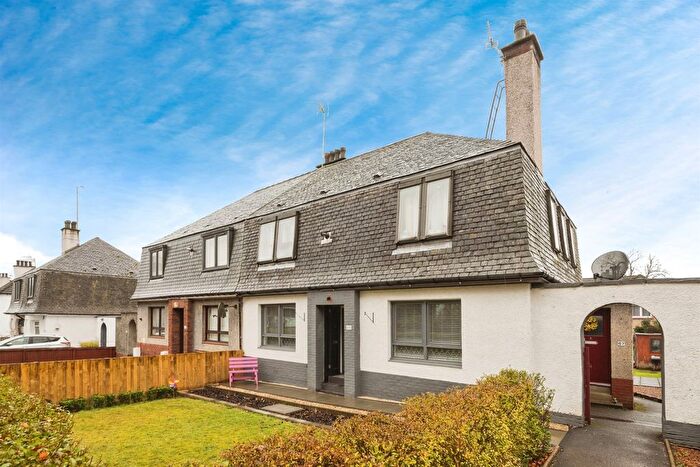 2 Bedroom Flat For Sale In Damshot Road, Glasgow, G53