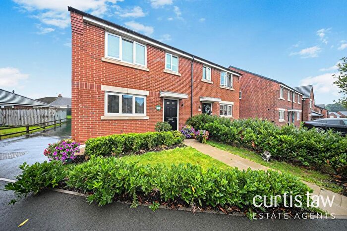 3 Bedroom Semi Detached House For Sale In Holdsworth Drive, Great Harwood, BB6