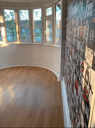 Detached House To Rent In Kings Road, Harrow, HA2