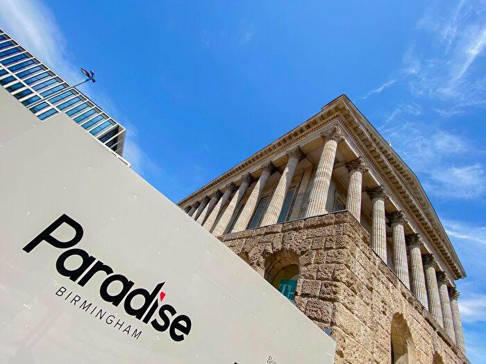 2 Bedroom Flat To Rent In Paradise Street, Birmingham, B1