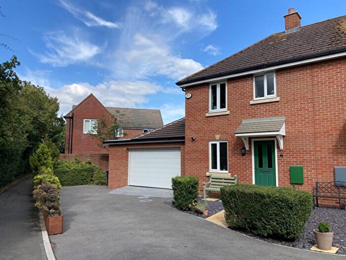 3 Bedroom Semi Detached House For Sale In Bulford Close, Hucclecote, Gloucester, GL3