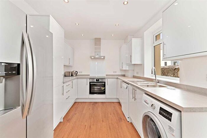 5 Bedroom Terraced House To Rent In Belgrave Road, Plymouth, PL4