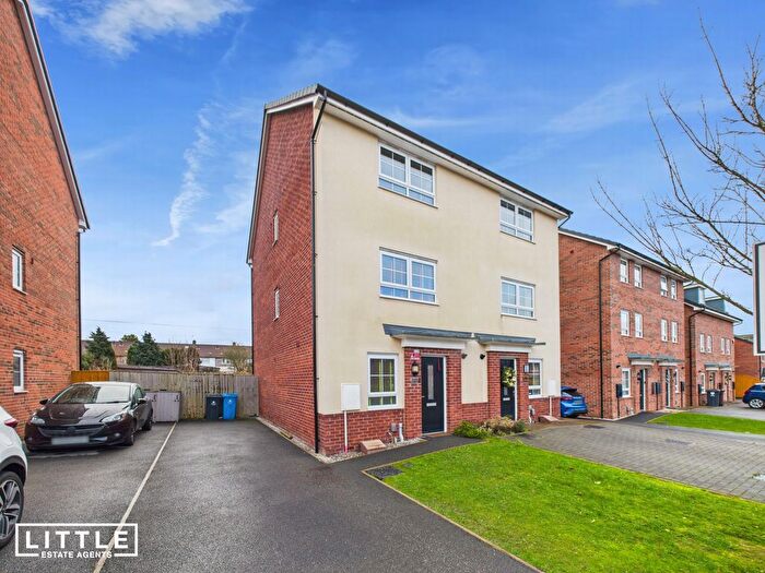 4 Bedroom Semi-Detached House For Sale In Stratford Drive, Prescot, L34