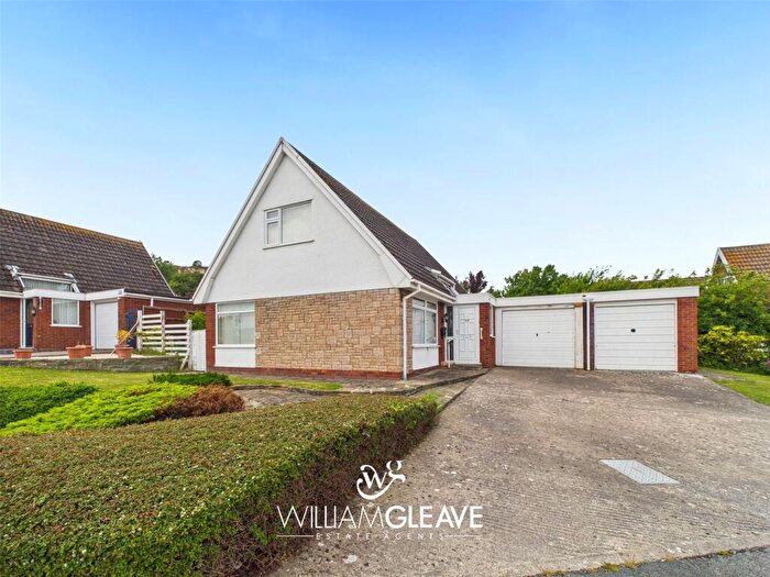 3 Bedroom Bungalow For Sale In Penrhyn Beach West, Penrhyn Bay, Llandudno, Conwy, LL30