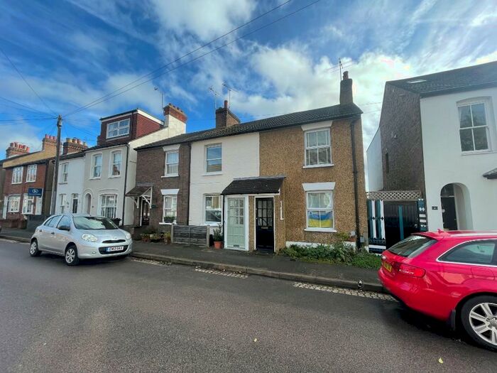 2 Bedroom Terraced House To Rent In Upper Heath Road, St. Albans, Hertfordshire, AL1