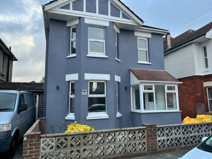 3 Bedroom House To Rent In Highfield Road, Bournemouth, BH9