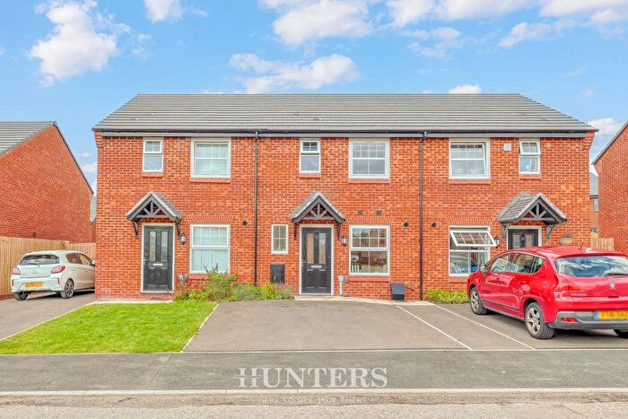 3 Bedroom Terraced House For Sale In Watt Drive, Middleton, M24