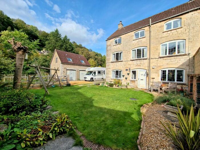 4 Bedroom Cottage For Sale In St. Marys, Chalford, Stroud, GL6
