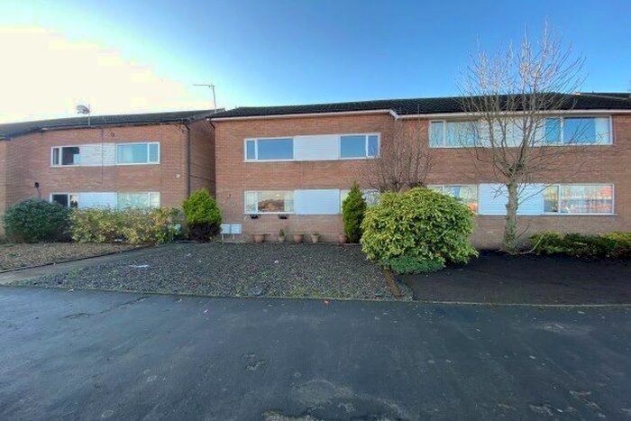 2 Bedroom Flat To Rent In Shepherd Road, Lytham St. Annes FY8