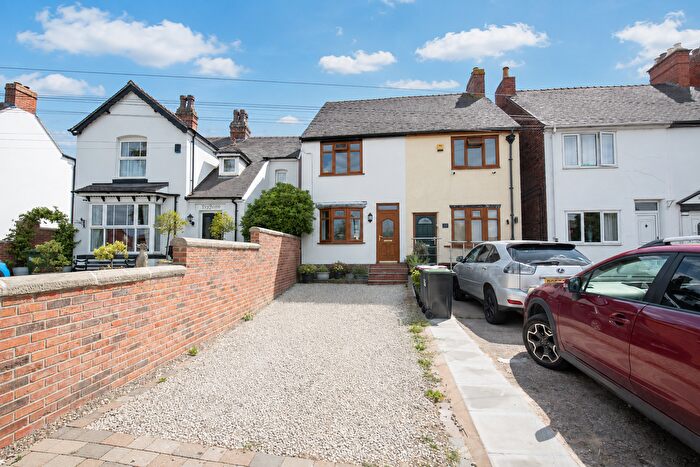 2 Bedroom Semi-Detached House For Sale In Birchmoor Road, Birchmoor, B78