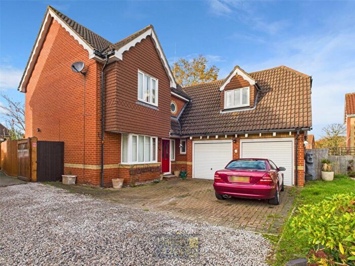 5 Bedroom Detached House For Sale In Gilbert Drive, Langdon Hills, Basildon, Essex, SS16