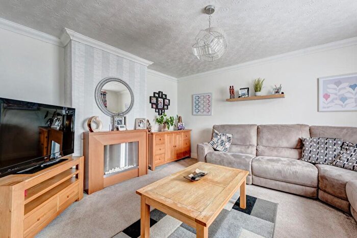 3 Bedroom Terraced House For Sale In Colley Crescent, Sheffield, S5