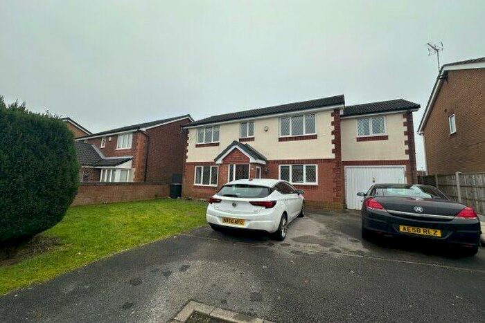 5 Bedroom Detached House To Rent In Elmhurst Drive, Sutton-In-Ashfield, NG17