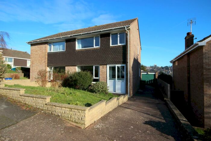 3 Bedroom Semi-Detached House To Rent In Moorland Way, Exeter, EX4