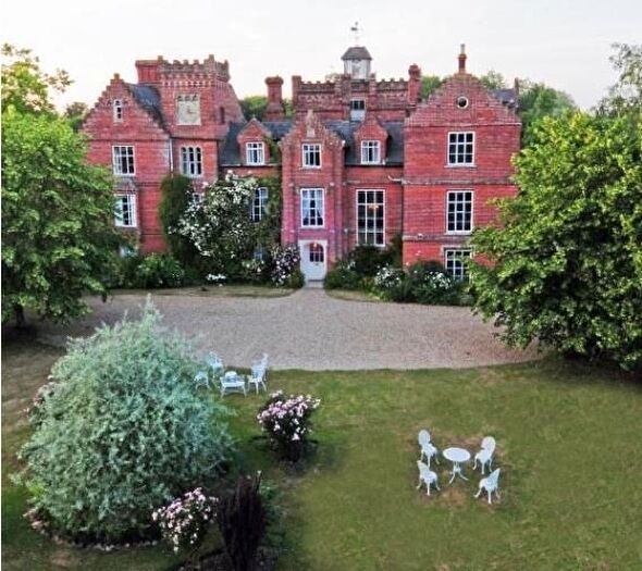 1 Bedroom Flat To Rent In Upper Street, Gissing, Diss, IP22