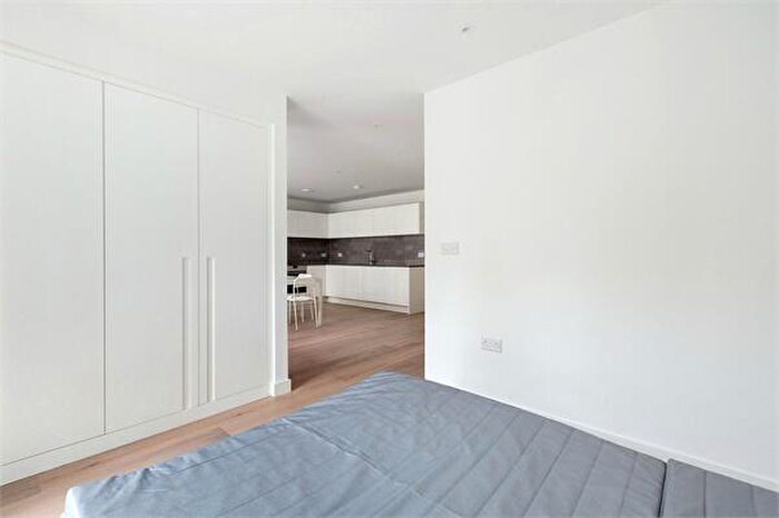 1 Bedroom Flat To Rent In Commodore House, Royal Wharf, London, E16