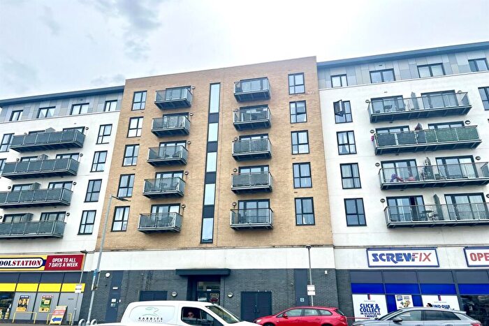 1 Bedroom Apartment To Rent In Saxon House, DA17