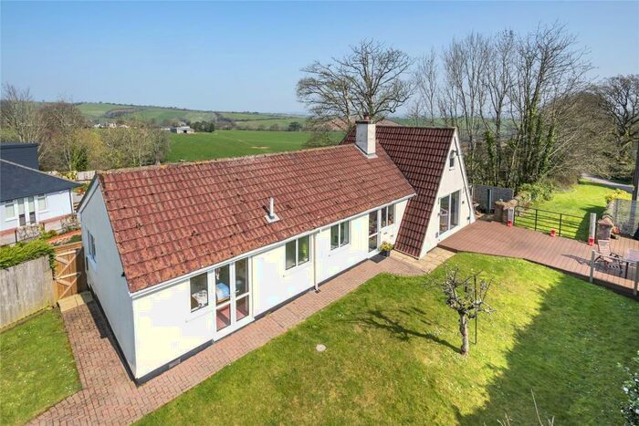 4 Bedroom Detached House For Sale In Dunchideock, Exeter, EX2
