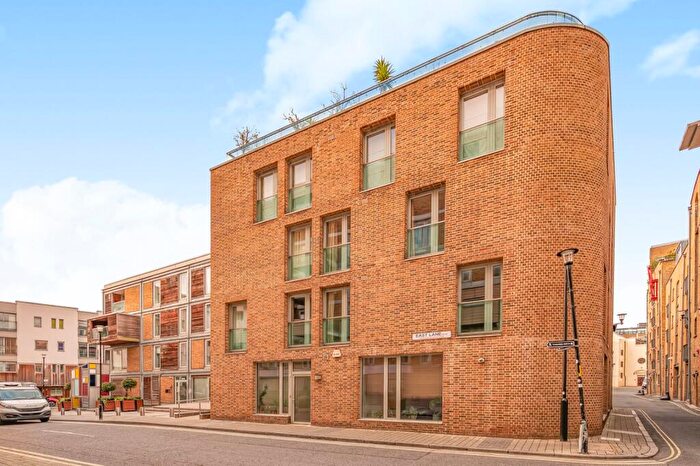 1 Bedroom Flat For Sale In Meridian Court, East Lane, SE16
