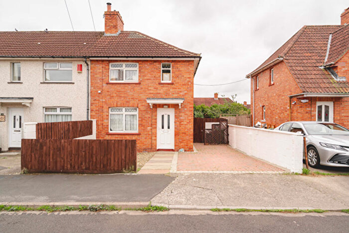 3 Bedroom End Of Terrace House For Sale In Blakeney Road, Horfield, Bristol, BS7