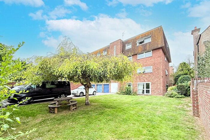 4 Bedroom Maisonette For Sale In Bedroom Maisonette, Eastbourne, East Sussex, BN21