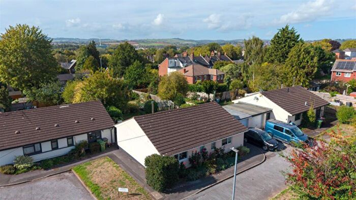 3 Bedroom Detached Bungalow For Sale In Chaucer Avenue, Exeter, EX2