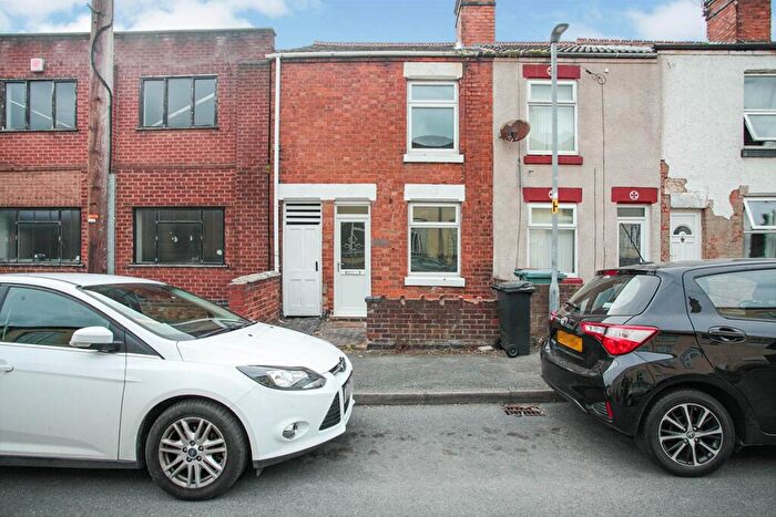 2 Bedroom Terraced House To Rent In York Street, Nuneaton, Warwickshire, CV11