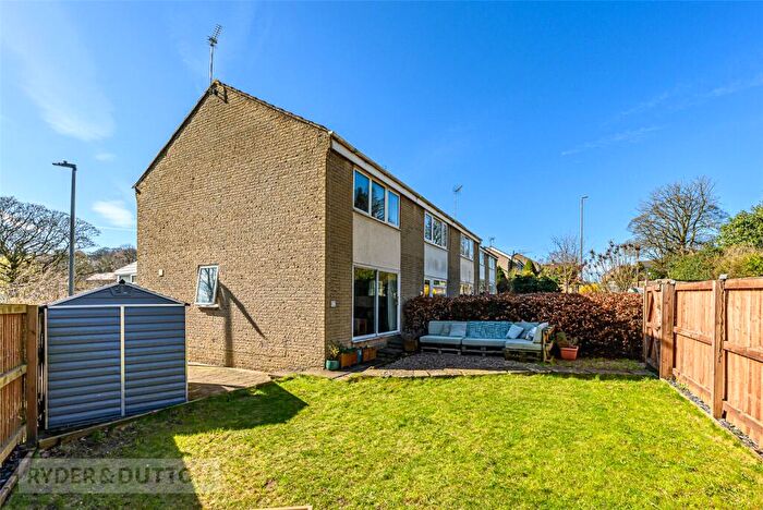 3 Bedroom End Of Terrace House For Sale In Holmfirth Road, New Mill, Holmfirth, West Yorkshire, HD9