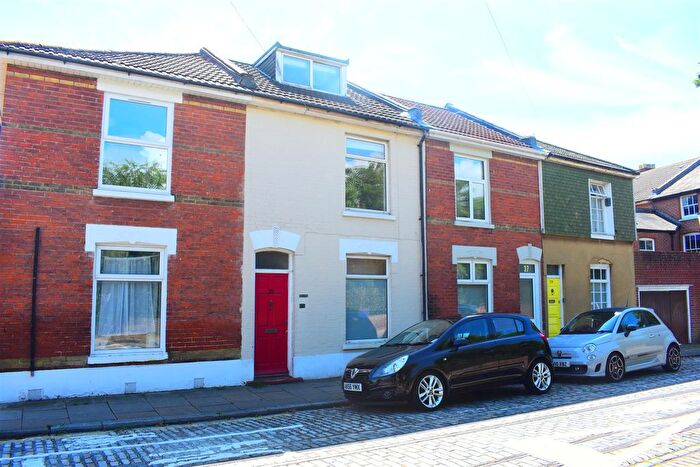 4 Bedroom Terraced House To Rent In Rugby Road, Southsea, Portsmouth, PO5