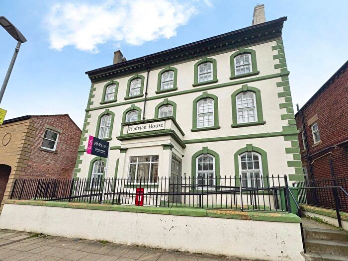 2 Bedroom Flat To Rent In Market Street, Hexham, NE46