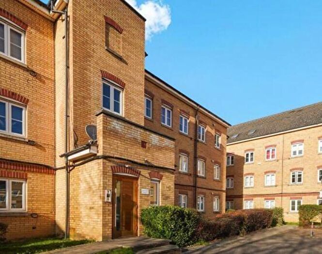 2 Bedroom Flat To Rent In Kidman Close, Gidea Park, Romford, RM2