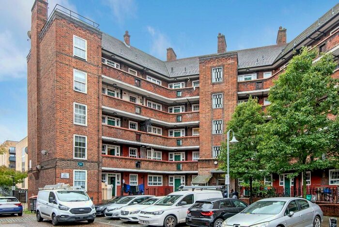 4 Bedroom Flat To Rent In Pembury Road, London, E5