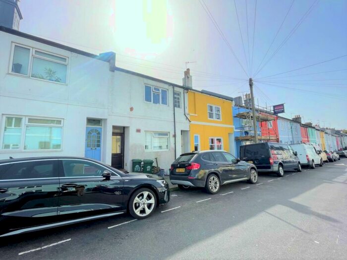 1 Bedroom Flat To Rent In Ewart Street, Brighton, East Sussex, BN2