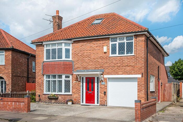 4 Bedroom Detached House For Sale In Cranbrook Road, York, YO26