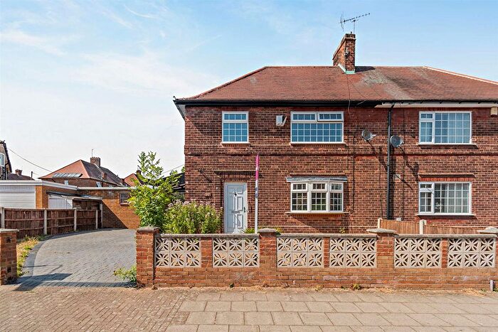 3 Bedroom Semi Detached House For Sale In Blandford Road, Beeston, Nottingham, NG9