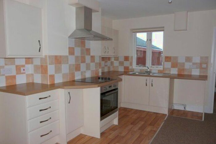 2 Bedroom Flat To Rent In Exeter Road, Exmouth, EX8