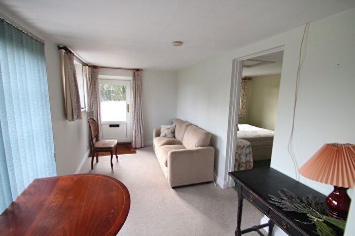 1 Bedroom Detached House To Rent In Hamstead Marshall, Newbury, RG20