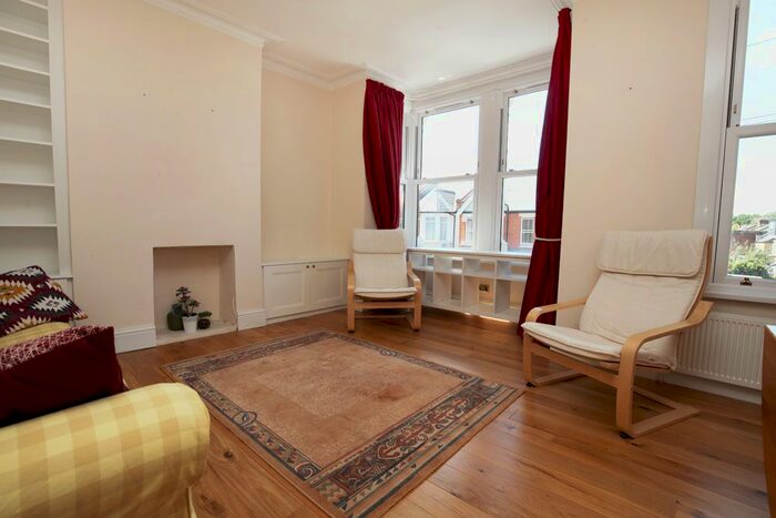 1 Bedroom Flat To Rent In Twickenham Road, Leytonstone, E11