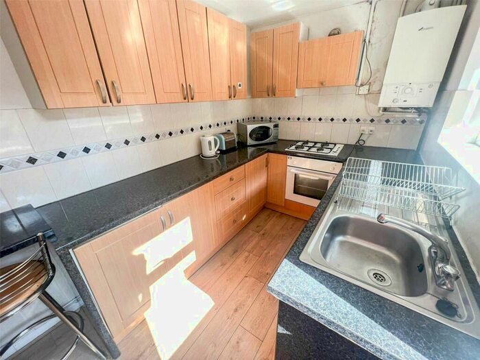 3 Bedroom Terraced House To Rent In Brailsford Road, Fallowfield, Manchester, M14