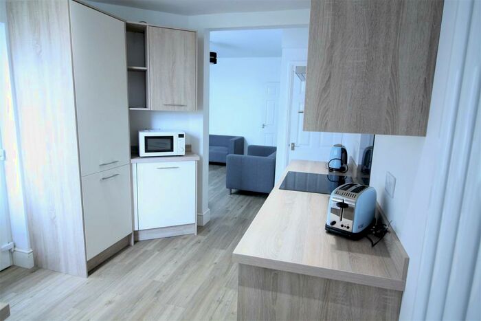 4 Bedroom Private Hall To Rent In Wingate Saul Road, Lancaster, LA1