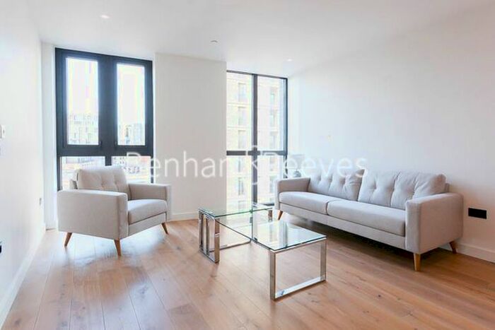 1 Bedroom Flat To Rent In Emery Way, Wapping, E1W