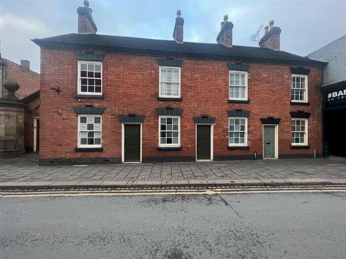 2 Bedroom House To Rent In Station Street, Burton-On-Trent, DE14
