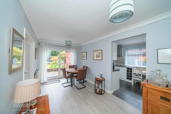2 Bedroom Detached Bungalow For Sale In Hall Lane, Pelsall, Walsall, WS3
