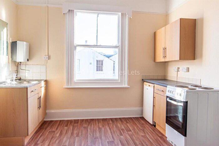 Studio To Rent In Seafeild Road, Hove, BN3