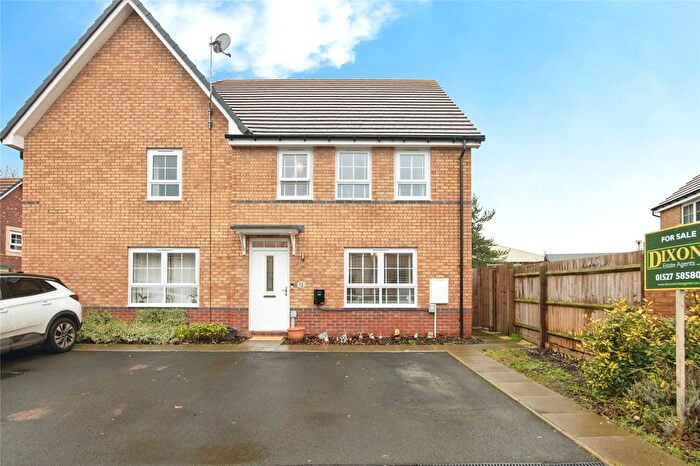 4 Bedroom Semi Detached House For Sale In Brine Well Crescent, Stoke Prior, Bromsgrove, Worcestershire, B60