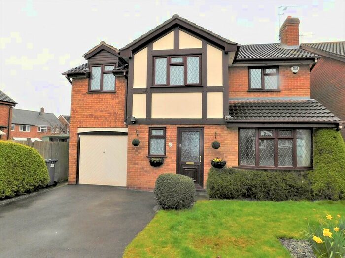 5 Bedroom Detached House To Rent In Galahad Drive, Stretton, DE13